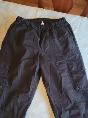Women's Black Cargo Pants - Elastic Waist